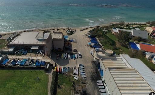 מרכז ספורט ימי קיסריה בקיבוץ שדות ים