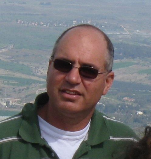 Meet Eyal Caspi Tour Guide on Kibbutz Magen