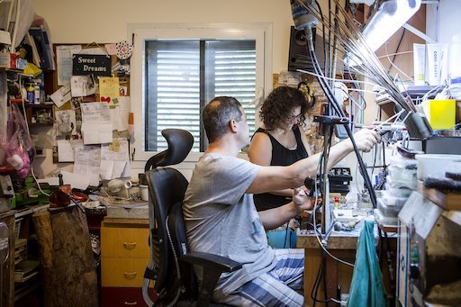 אילן עמיר עיצוב תכשיטים | קיבוץ מצר