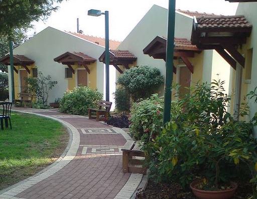 Visit Kibbutz Nir Am Country Lodge