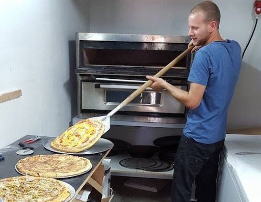 Pizza Vino - Visit Kibbutz Ein Zivan in Israel